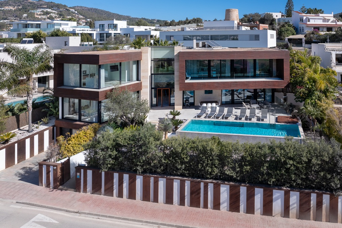 Villa Valeria — 12-bedroom private luxury estate at Cala Conta, Ibiza
